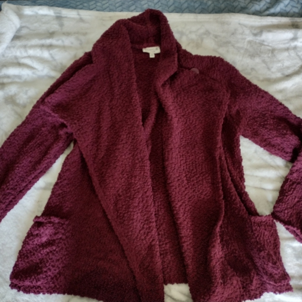 Studio B by Bo Beau cardigan. Good condition, used.